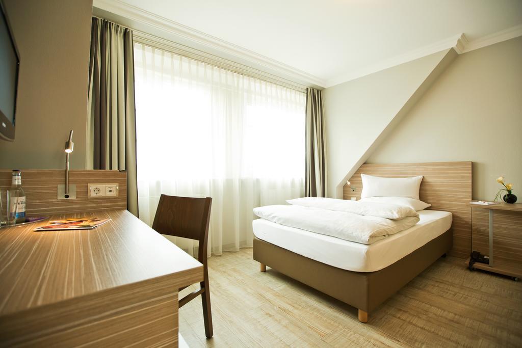 Boutiquehotel Myn Utspann Husum  Exterior photo