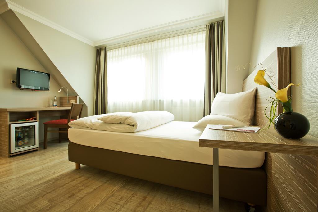 Boutiquehotel Myn Utspann Husum  Exterior photo
