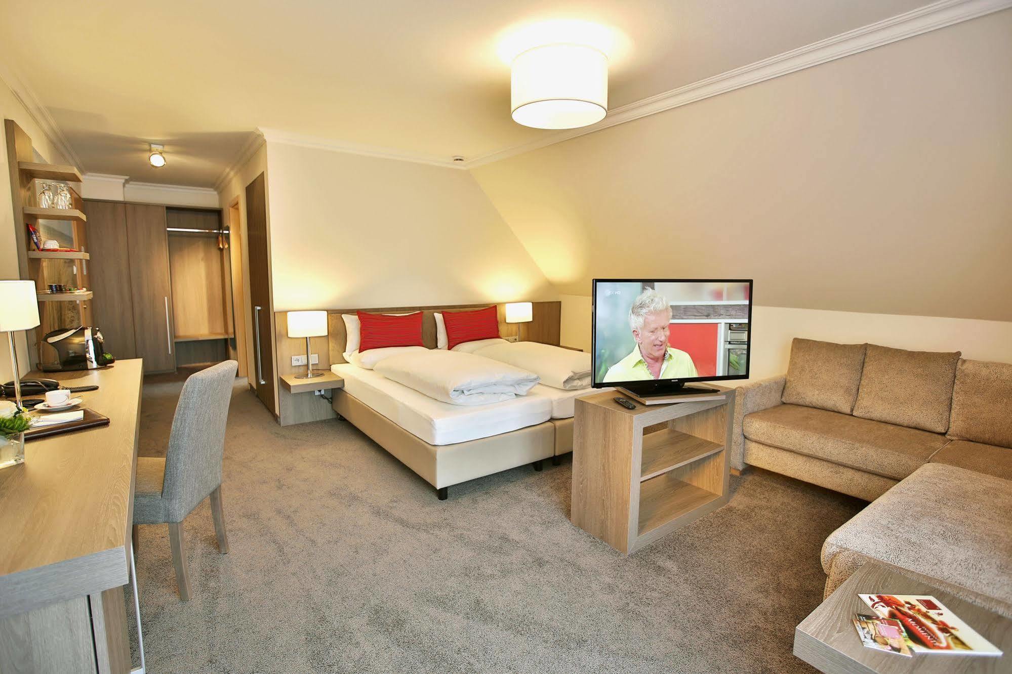 Boutiquehotel Myn Utspann Husum  Exterior photo