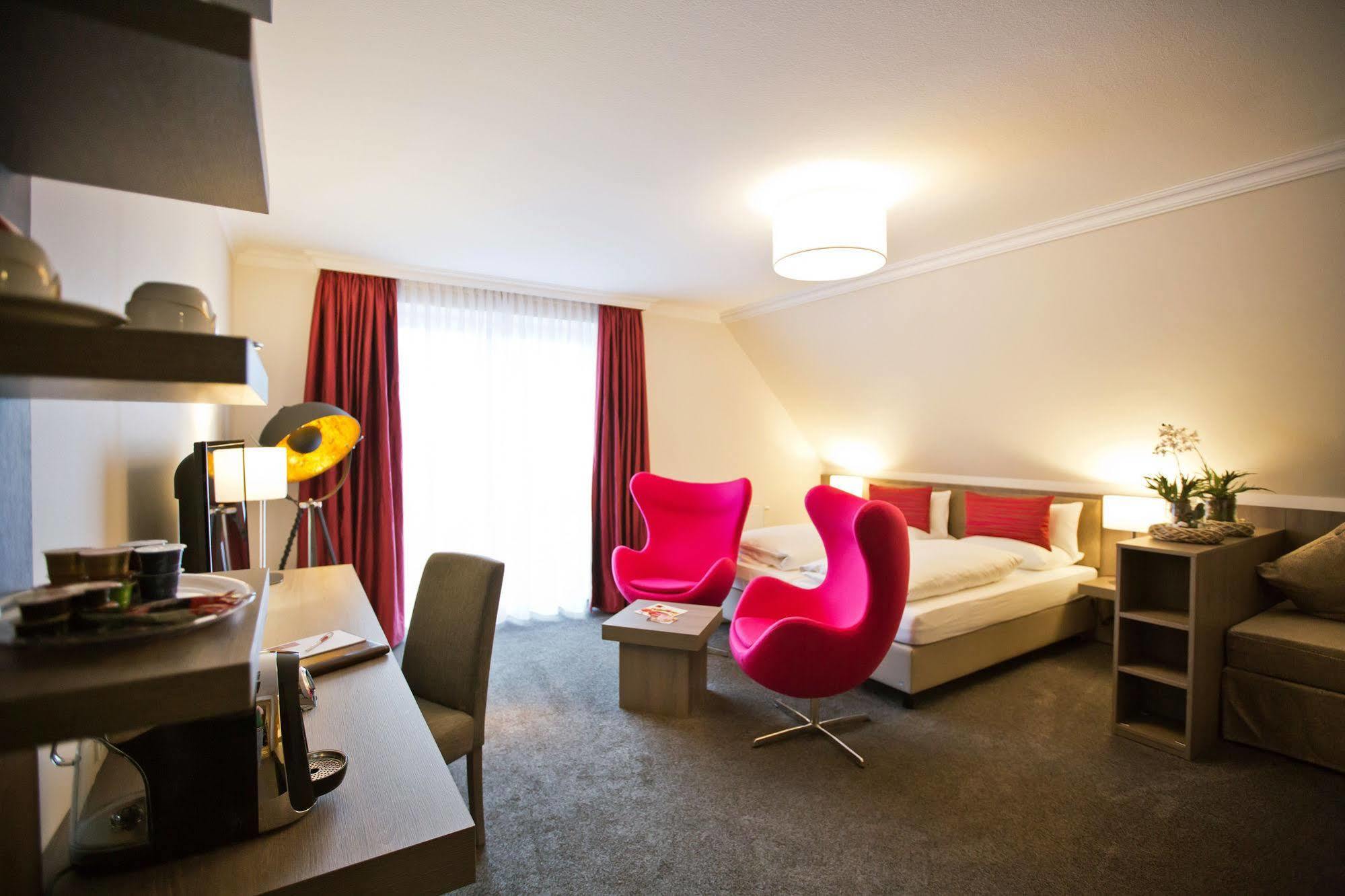 Boutiquehotel Myn Utspann Husum  Exterior photo