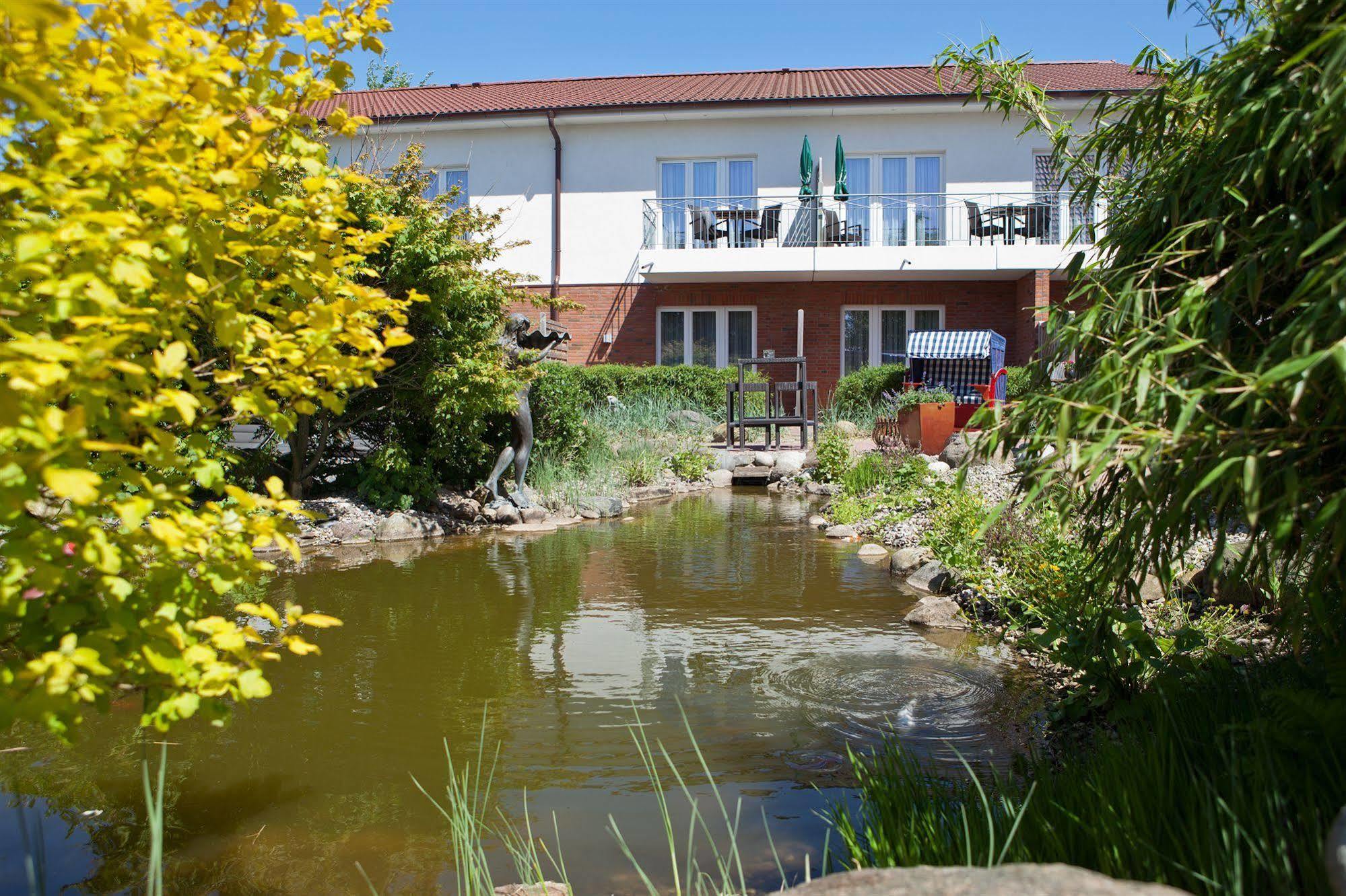 Boutiquehotel Myn Utspann Husum  Exterior photo